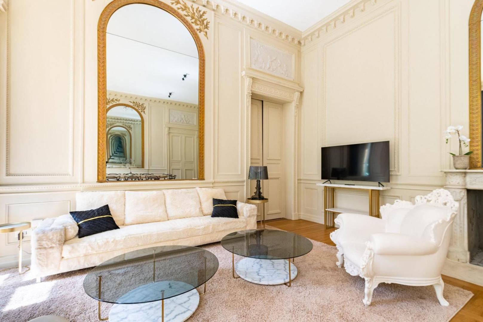 Apartment Chambellan Des Ducs - Caractere Et
